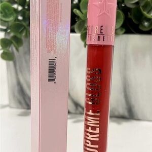 Supreme Gloss by Jeffrey Star red affair